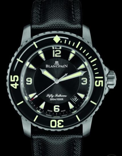 Blancpain Fifty Fathoms Automatique Replica Watch 5015 12B30 B52A Satin-brushed Titanium - Black Dial